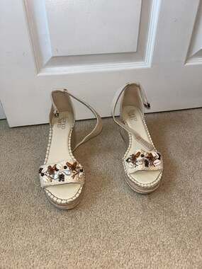 Franco Sarto coastal wedge sandal 7.5 Womans